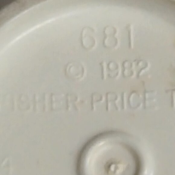 Vintage Fisher Price Tea Set with Tray, Teapot, Cups/Saucers and more. - Picture 8 of 9